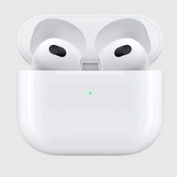 AirPods (نسل سوم) با ترکیبی از طراحی جدید، کیفیت صدای بهبود یافته و ویژگی‌های پیشرفته