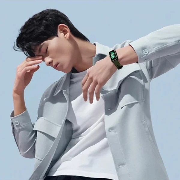 Huawei Band 7؛ مچ‌بندی باریک با نمایشگر بزرگ AMOLED و امکانات حرفه‌ای سلامت و ورزشی