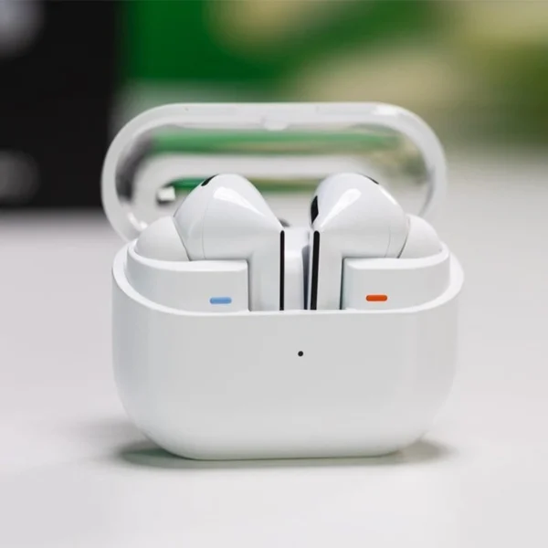 هدفون بی‌سیم Galaxy Buds3 Pro؛ تجربه‌ای نزدیک به پرچم‌دارها